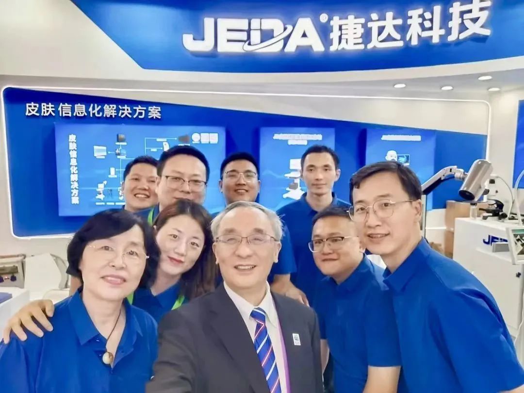 冉玉平教授合照.JPG 圖片
